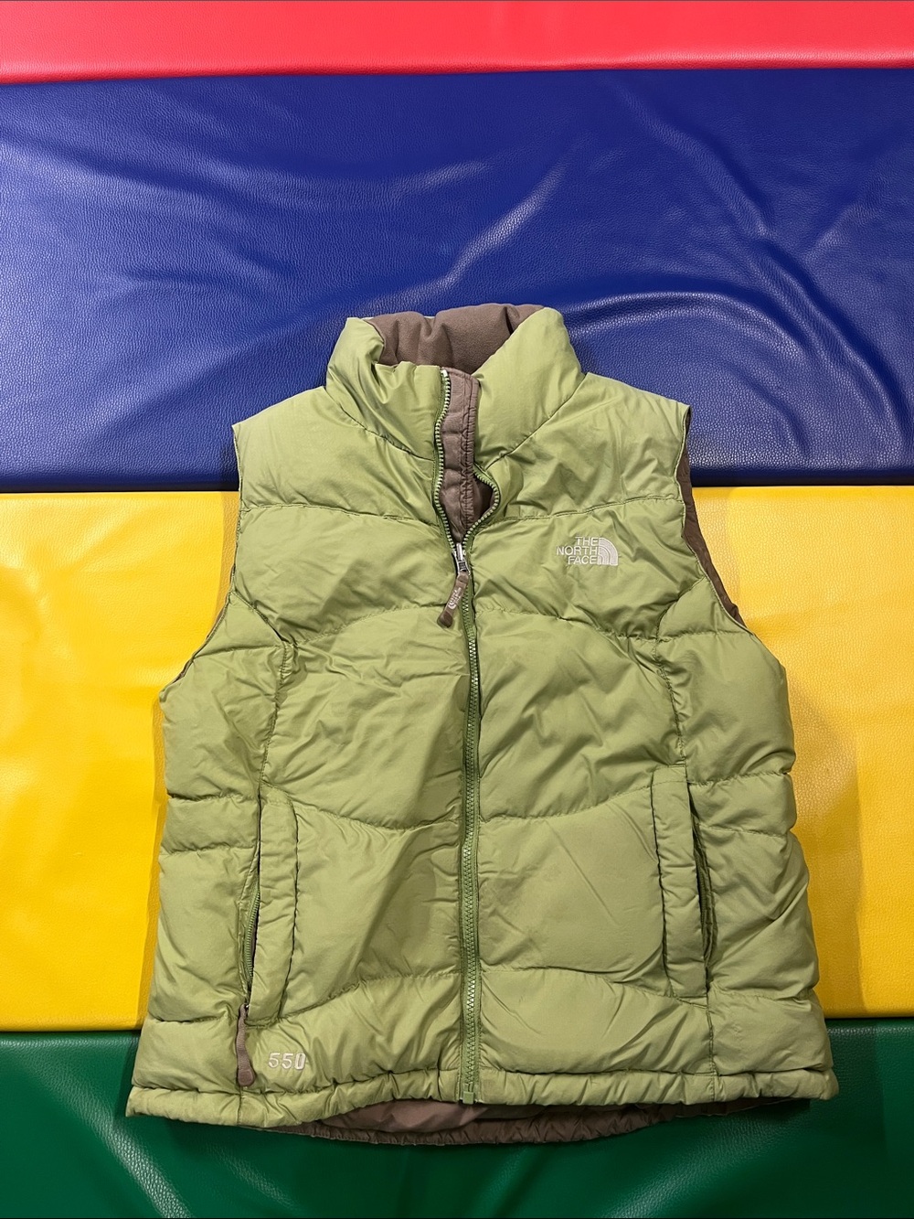 Women’s green puffer vest large the north face 550
